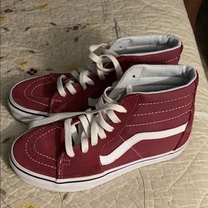 4.5 Kids  6 women’s Suede Vans excellent condition